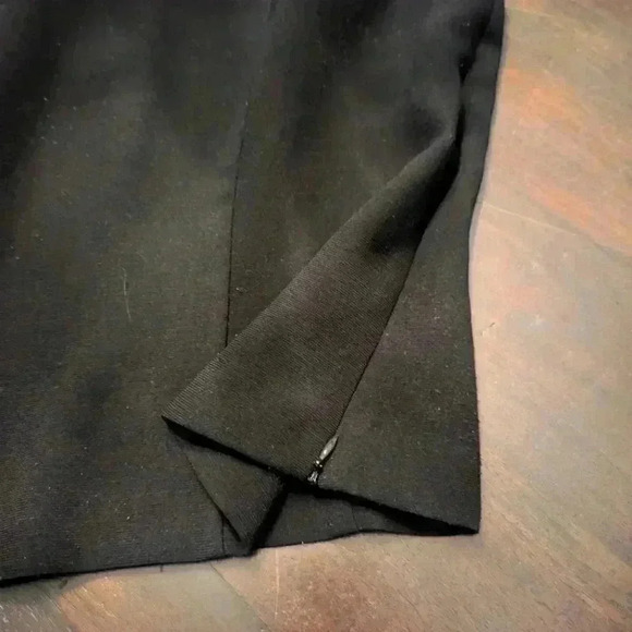 Women's Black Sleeveless Top size 16P like new - Picture 4 of 4